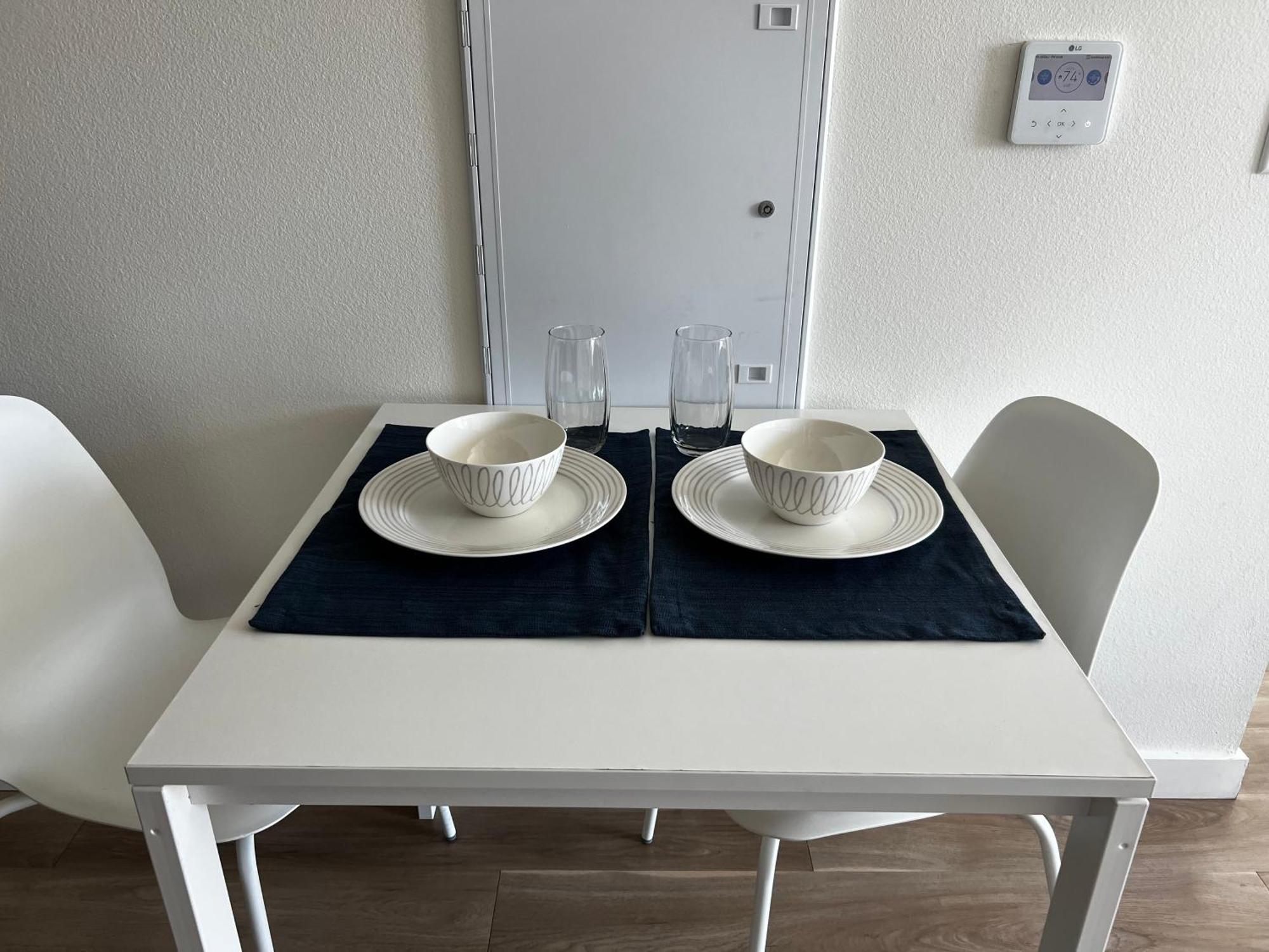 Apartamento Modern Hollywood Walk Of Fame Apts- Free Parking, 360 Rooftop, Pool, Gym- Centrally Located Los Ángeles